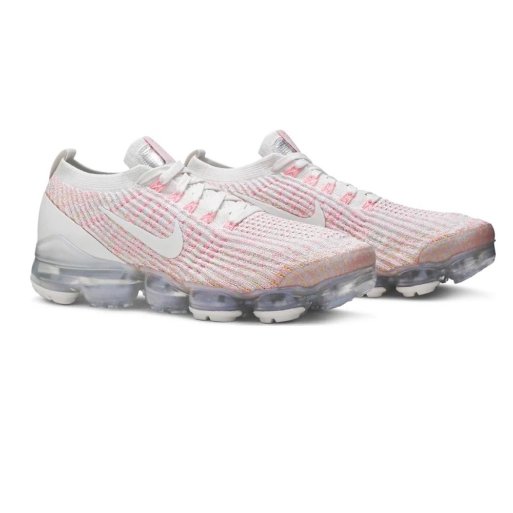 Nike Air Vapormax 2020 Flyknit Woman’s size 8.5